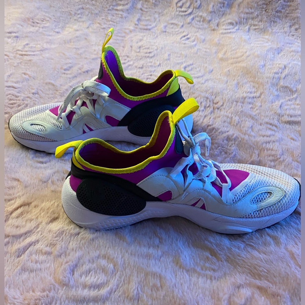 Men’s Size 9 Nike Air Hurache Edge Txt - image 2